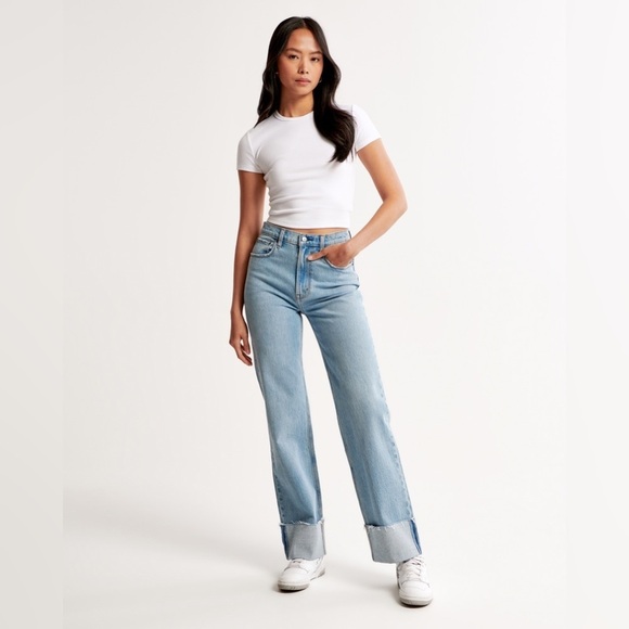 Abercrombie and Fitch High Rise 90s Relaxed Jean Rolled Cuff Size 18 NWT Baggy - Picture 1 of 11